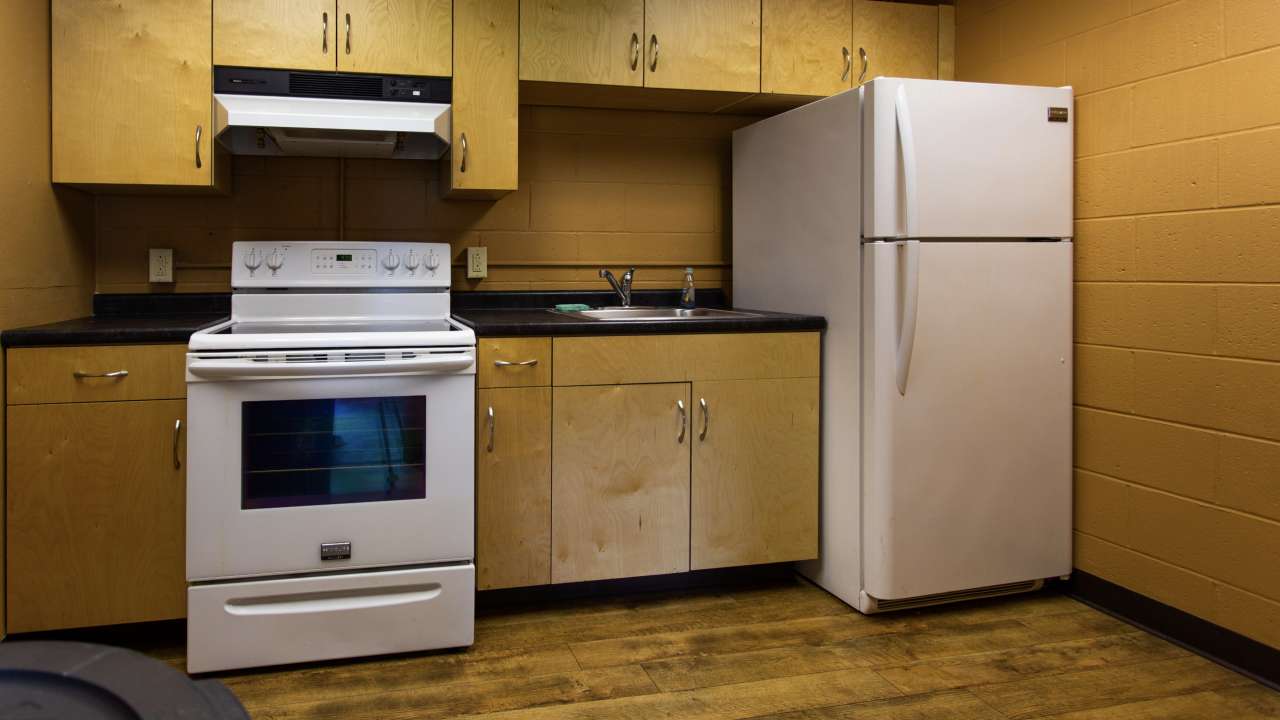 Carle Hall, kitchen