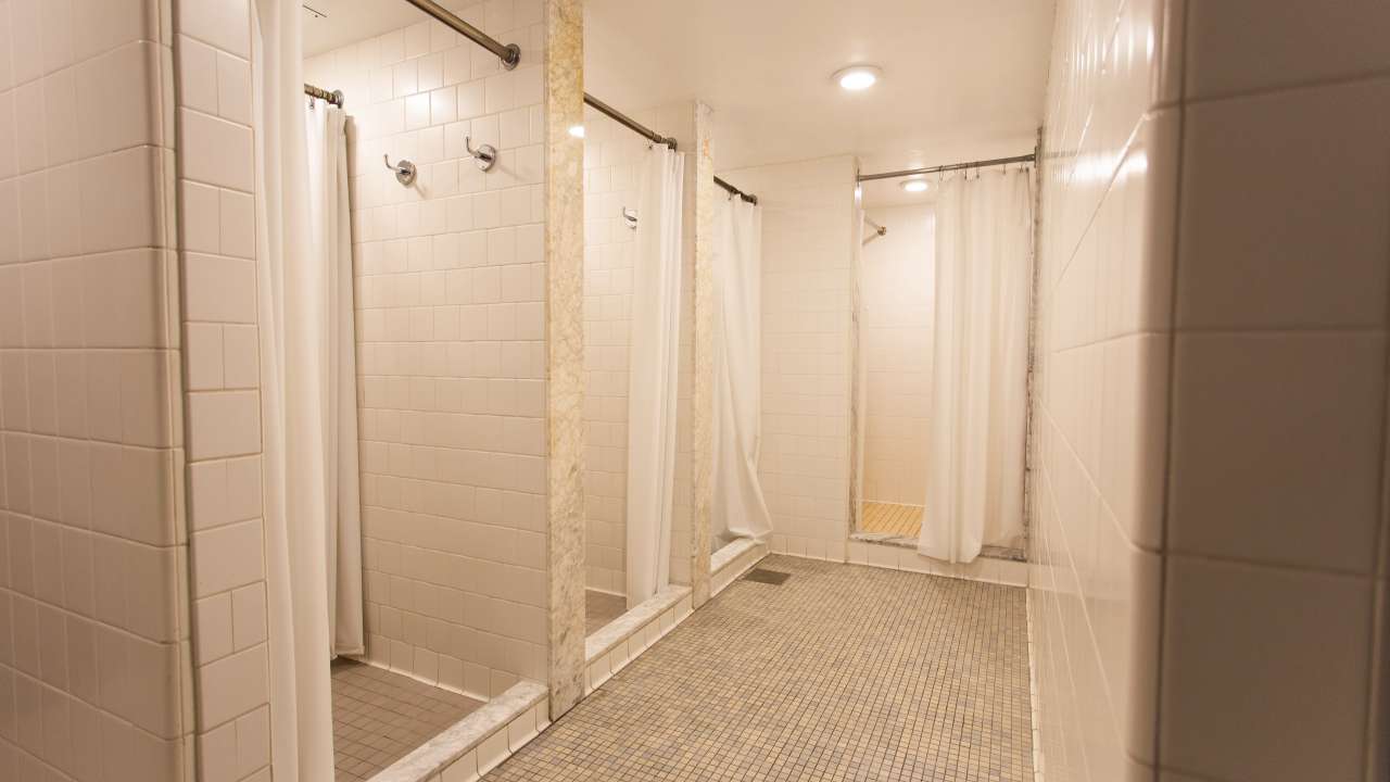 Carle Hall, showers