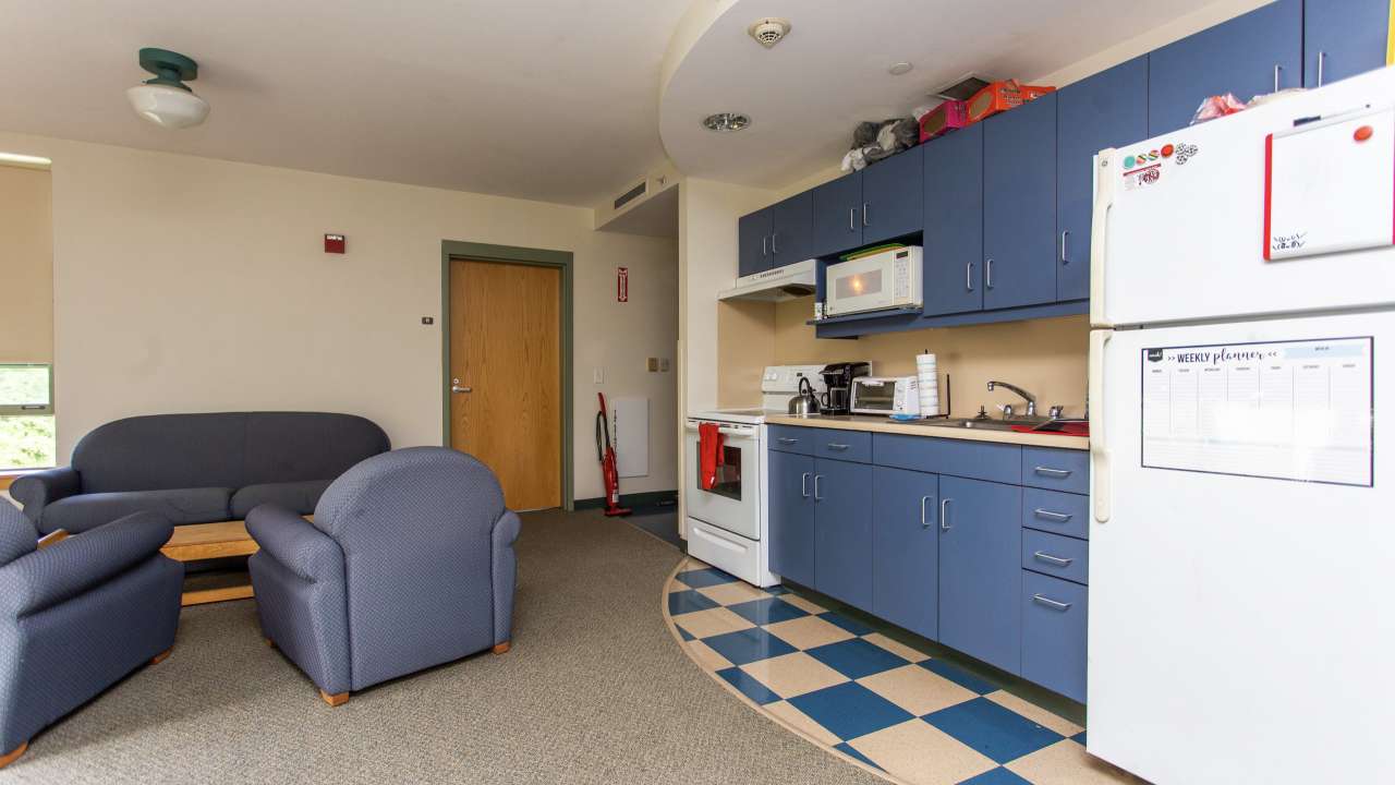 Pondside I shared kitchen space